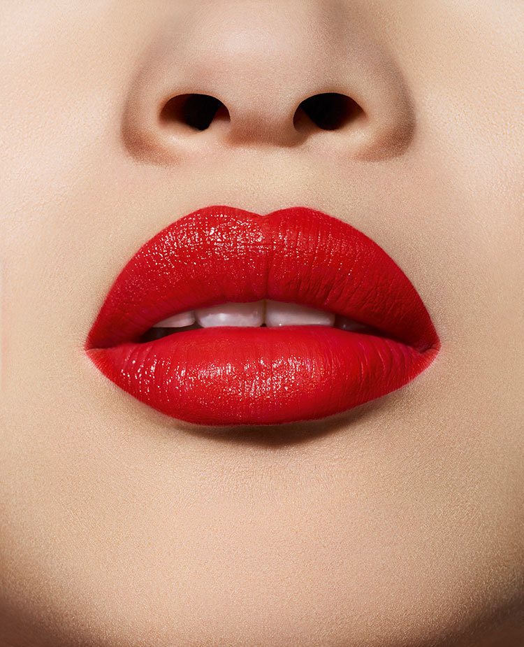 Beauty News, Dior Makeup, Rouge Dior, ลิปสติก, โฉมใหม่, ดีไซน์ใหม่, ออกใหม่, มาใหม่, ลิปสติกเนื้อครีม, ลิปสติกเนื้อแมทท์, ลิปสติกในตำนาน, ดิออร์, เมคอัพ, ราคา, เท่าไร, ปีเตอร์ ฟิลิปส์, คริสเตียน ดิออร์