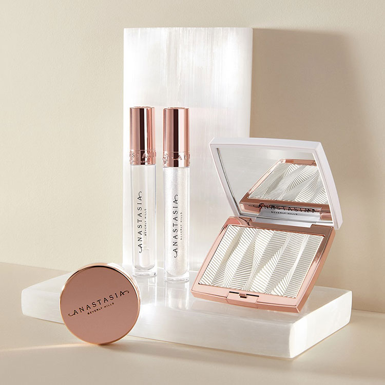 Beauty News, Anastasia Beverly Hills, คอลเลคชั่นใหม่, 2021, เจลขนคิ้ว, งัดขนคิ้ว, ลิปกลอส, ไฮไลท์, งานผิวโกลว, ไฮไลท์ปังๆ, ไฮไลท์ฉ่ำๆ, ออกใหม่, มาใหม่, ราคา, เท่าไร, ไอเทมใหม่
