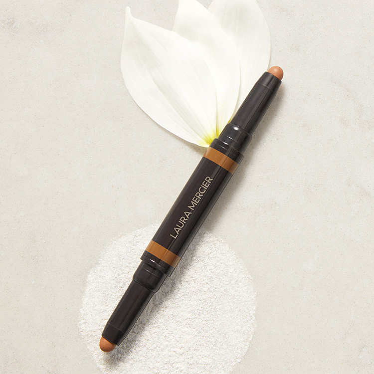 Beauty News, Laura Mercier, Secret Camouflage Concealer Brighten & Correct Duo, คอนซีลเลอร์, ออกใหม่, มาใหม่, สูตรใหม่, คอร์เร็คเตอร์, ปกปิด, รอยดำ, ริ้วรอย, หมองคล้ำ