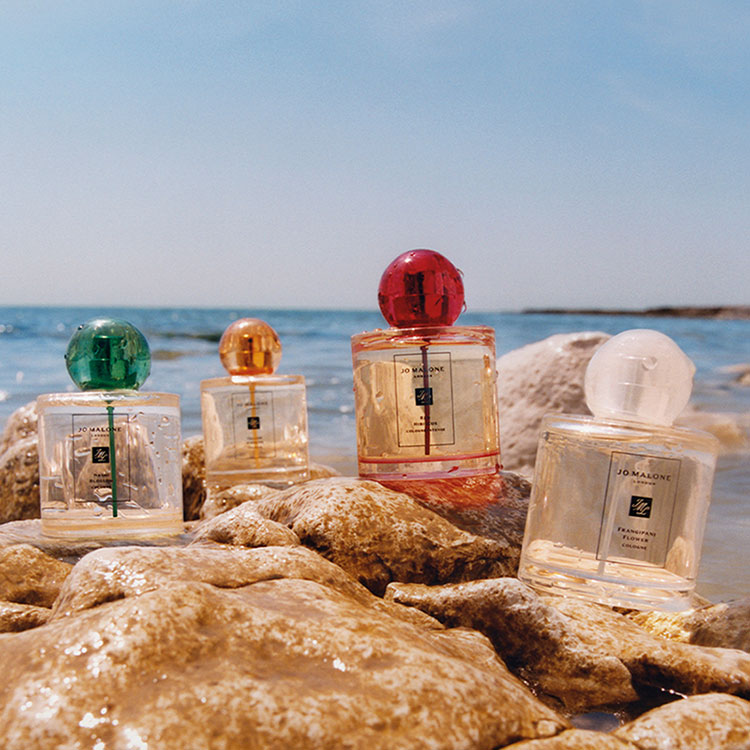Beauty News, Jo Malone London, Blossom Collection, Limited Edition, Yellow Hibiscus, Red Hibiscus, คอลเลคชั่นใหม่, ออกใหม่, กลิ่นใหม่, โจ มาโลน ลอนดอน, ราคา, เท่าไร, Nashi Blossom, Frangipani, Nectarine Blossom & Honey Body Mist, Silk Blossom Diffuser