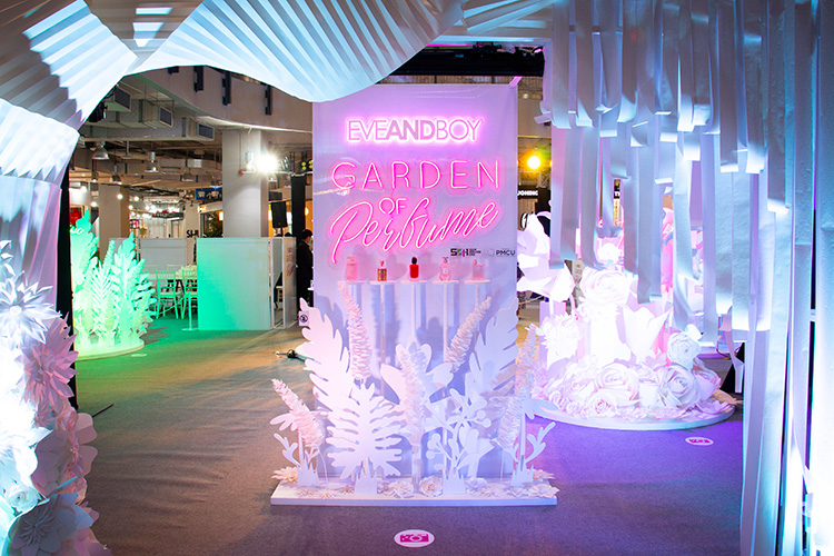 Beauty News, EVEANDBOY, EVEANDBOY GARDEN OF PERFUME, นิทรรศการน้ำหอม, โปรโมชั่น, น้ำหอม, อีฟแอนด์บอย, สยามวัน, sq 1, สยามสแควร์วัน, สยาม