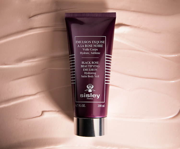 Beauty News, Sisley Paris, Black Rose Beautifying Emulsion, ผลิตภัณฑ์บำรุงผิวกาย, ออกใหม่, มาใหม่, ทาตัว, โลชั่นบำรุงผิว, อิมัลชั่นบำรุงผิว, เนื้อบางเบา, ซึมเร็ว, ไม่เหนียว, ราคา, เท่าไร