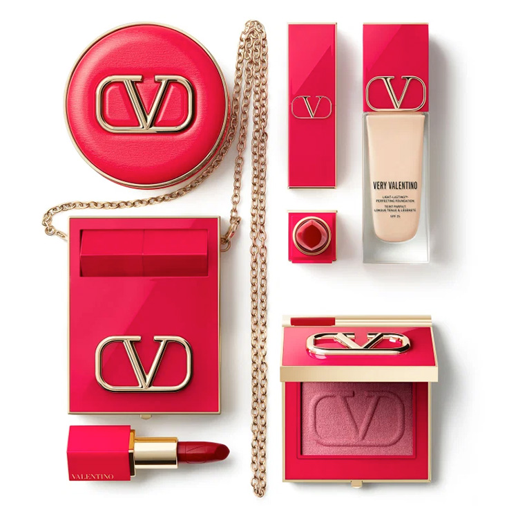 Beauty News, Valentino, Valentino Beauty, Valentino Makeup, วาเลนติโน่, เมคอัพ, เครื่องสำอาง, ลอนช์, ออกใหม่, ไลน์ใหม่, ผลิตภัณฑ์, L’Oréal, คอลเลคชั่นใหม่, รองพื้น, คุชชุ่น, ลิปสติก, บลัชออน, อายแชโดว์, มาสคาร่า, บลัชออน, ไฮไลท์, บรอนเซอร์