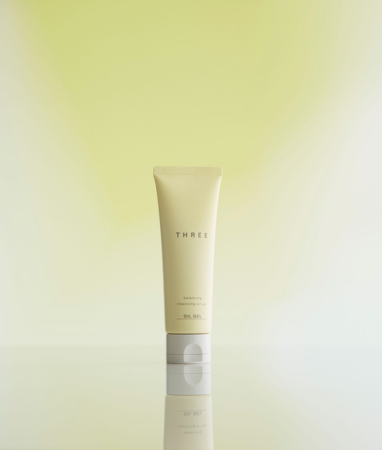 Beauty News, THREE, THREE Cosmetics, THREE Balancing Cleansing Oil-Gel, Balancing Oil, Balancing line, เจลล้างหน้า, ผลิตภัณฑ์ล้างเมคอัพ, ลบเมคอัพ, ผสมสครับ, ล้างหน้าขั้นตอนเดียว, ทำความสะอาดผิวหน้า, คลีนซิ่งออยล์, คลีนซิ่งเจล