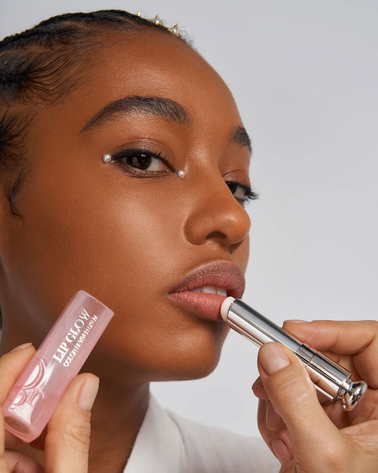 Beauty News, Dior, Dior Makeup, 2022 Cruise Collection, ปีเตอร์ ฟิลิปส์, มาเรีย กราเซีย ชิอูริ, 5 Couleurs Couture, Limited Edition, Dior Cruise 2022, เมคอัพลุค, เทรนด์เมคอัพ, พาเลท, อายแชโดว์พาเลท, แต่งตา, แต่งหน้า, dior.com, shop.dior.co.th