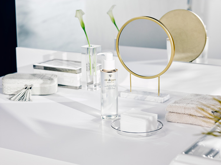 Beauty News, Cle de Peau Beauté, Pro Cleansing Series, #StepZero, เคลย์ เดอ โป โบเต้, Softening Cleansing Foam, Clarifying Cleansing Foam, Micellar Cleansing Water, Skin-Refining Clay Scrub, Eye And Lip Makeup Remover, Makeup Cleansing Towelettes