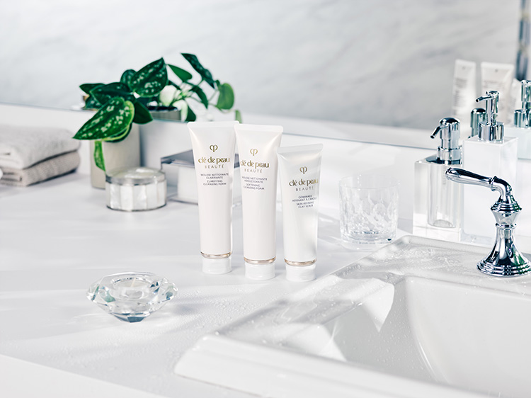 Beauty News, Cle de Peau Beauté, Pro Cleansing Series, #StepZero, เคลย์ เดอ โป โบเต้, Softening Cleansing Foam, Clarifying Cleansing Foam, Micellar Cleansing Water, Skin-Refining Clay Scrub, Eye And Lip Makeup Remover, Makeup Cleansing Towelettes