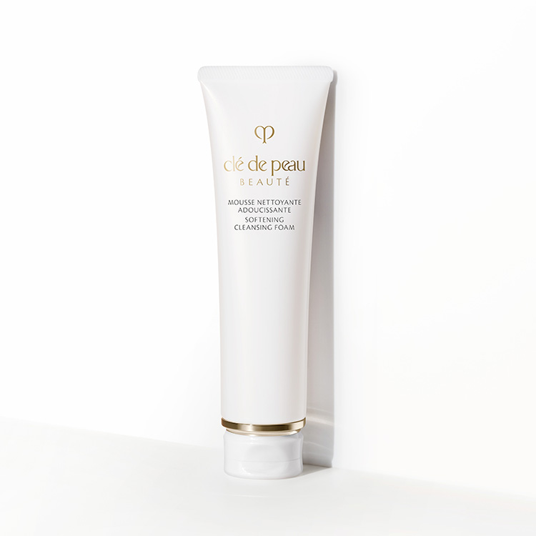 Beauty News, Cle de Peau Beauté, Pro Cleansing Series, #StepZero, เคลย์ เดอ โป โบเต้, Softening Cleansing Foam, Clarifying Cleansing Foam, Micellar Cleansing Water, Skin-Refining Clay Scrub, Eye And Lip Makeup Remover, Makeup Cleansing Towelettes