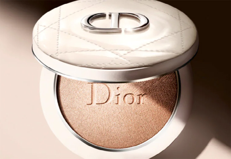 Beauty News, Dior, Dior Makeup, Dior Forever Couture Luminizers, ไฮไลท์, ไฮไลท์เนื้อฝุ่น, ตลับสวย, ตลับครีม, คอลเลคชั่นใหม่, ออกใหม่, ราคา, เท่าไร