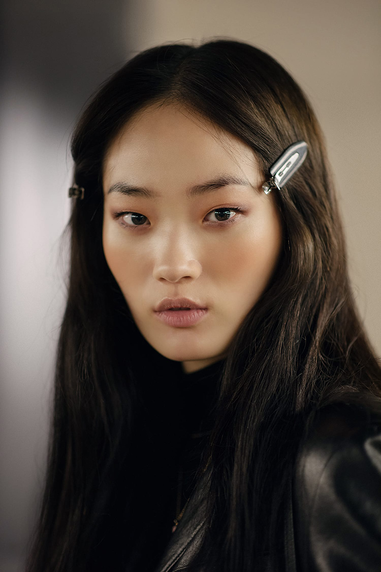 Beauty News, CHANEL, CHANEL Makeup, Spring/Summer 2022 Ready-To-Wear, Backstage, เมคอัพลุค, แต่งหน้า, โชว์, แบ็คสเตจ, รันเวย์, งานเมคอัพ, ลุค, SS22