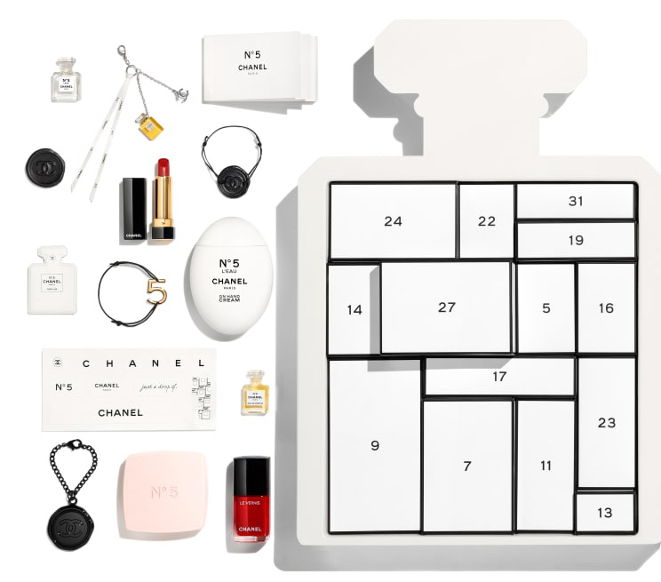 Beauty News, Chanel, Chanel Makeup, Holiday 2021, Chanel N°5 Collection, คอลเลคชั่นใหม่, ออกใหม่, ของขวัญ, มาใหม่, น้ำหอม, อายแชโดว์พาเลท, ลิปสติก, ไฮไลท์, เมคอัพเบส, น้ำยาทาเล็บ, ราคา, เท่าไร