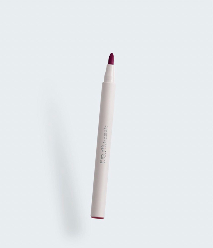 Beauty News, r.e.m. beauty, Ariana Grande, แบรนด์ใหม่, เครื่องสำอาง, เมคอัพ, แต่งหน้า, นักร้อง, แม่ค้า, คอลเลคชั่นใหม่, แบรนด์มาใหม่, ลอนช์, อายแชโดว์พาเลท, ลิปสติก, ลิปกลอส, อายแชโดว์, อายไลเนอร์, ไฮไลท์, ราคา, เท่าไร