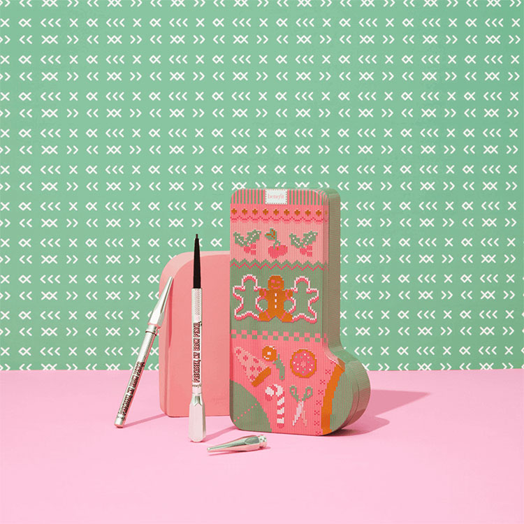 Beauty News, Benefit Cosmetics, Holiday Collection 2021, ของขวัญปีใหม่, ฮอลิเดย์คอลเลคชั่น, ออกใหม่, คอลเลคชั่นใหม่, เซ็ตสุดคุ้ม, มาใหม่, จัดเต็ม, ผลิตภัณฑ์ขายดี, ไอเทมเด็ด, ราคา, เท่าไร