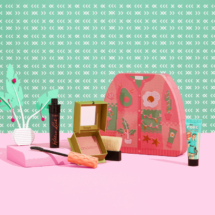 Beauty News, Benefit Cosmetics, Holiday Collection 2021, ของขวัญปีใหม่, ฮอลิเดย์คอลเลคชั่น, ออกใหม่, คอลเลคชั่นใหม่, เซ็ตสุดคุ้ม, มาใหม่, จัดเต็ม, ผลิตภัณฑ์ขายดี, ไอเทมเด็ด, ราคา, เท่าไร