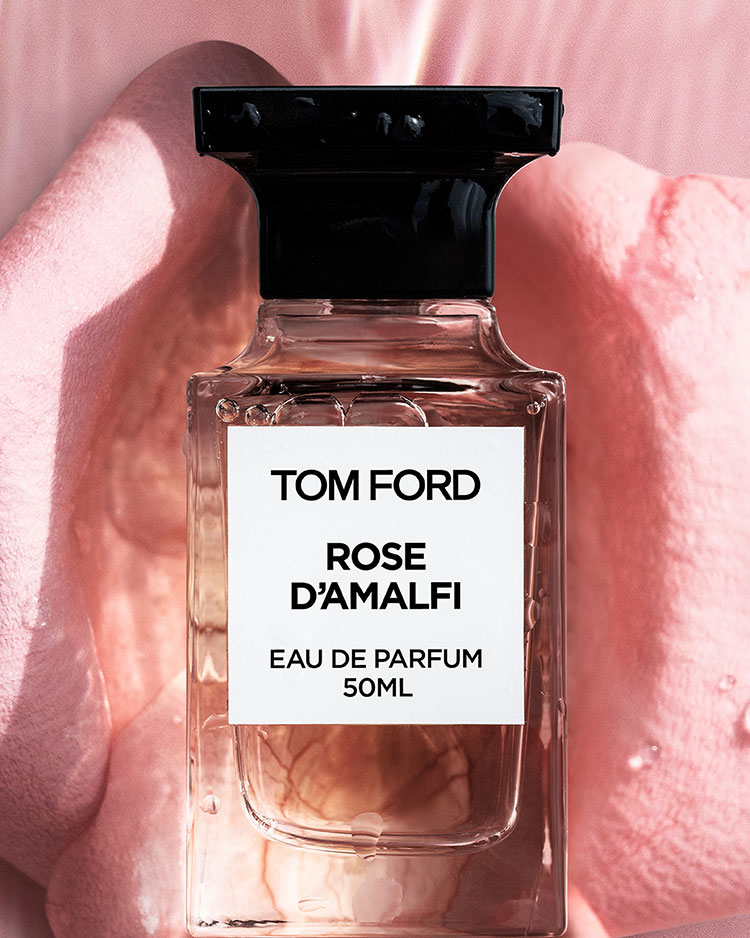 Beauty News, Tom Ford, Tom Ford Beauty, Rose Garden Collection, Spring 2022, น้ำหอม, Rose D’Amalfi Private Blend Eau De Parfum, Rose De Chine Private Blend Eau De Parfum, Rose De Russie Private Blend Eau De Parfum, ออกใหม่, คอลเลคชั่นใหม่, ลิปสติก, Satin Matte Rose Lip Color, ราคา, เท่าไร