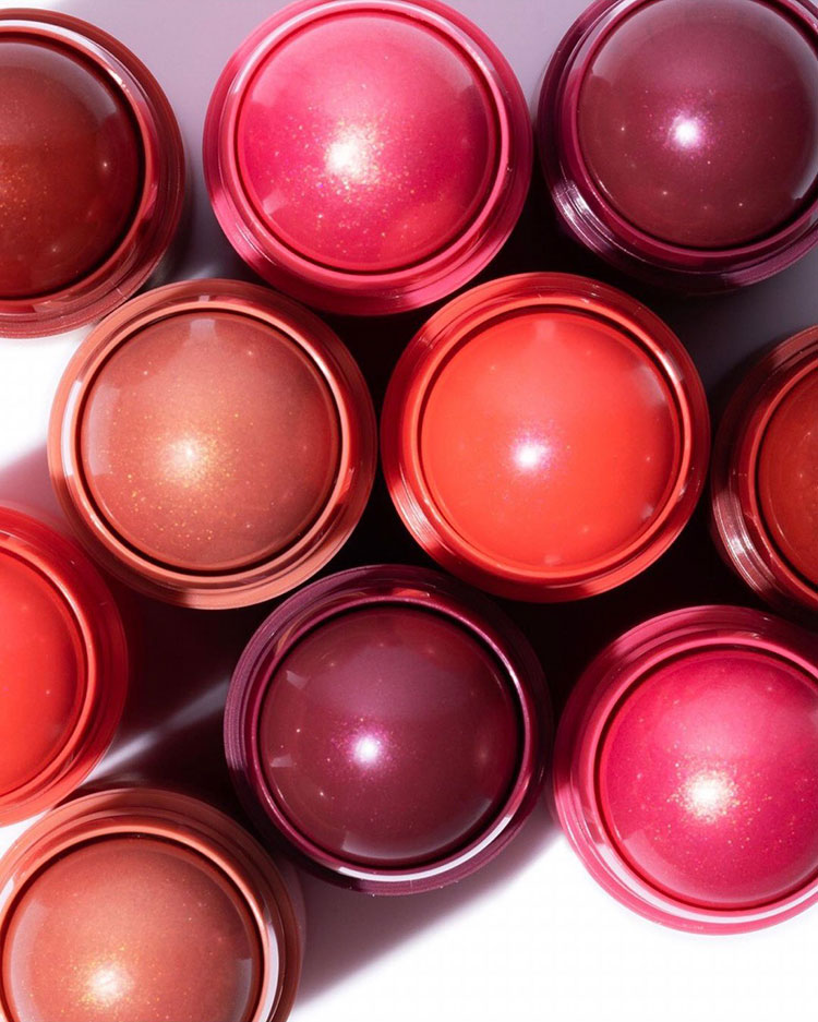 Beauty News, Huda Beauty, Cheeky Tint Blush Stick, คอลเลคชั่นใหม่, ออกใหม่, บลัชออน, เนื้อครีม, ครีมสติ๊ก, บลัชสติ๊ก, ลิปแอนด์ชีค, Lip and Cheek Tint, แก้มฉ่ำ, ผิวโกลว, หน้าวาว, ปัดแก้ม, บลัชทินท์