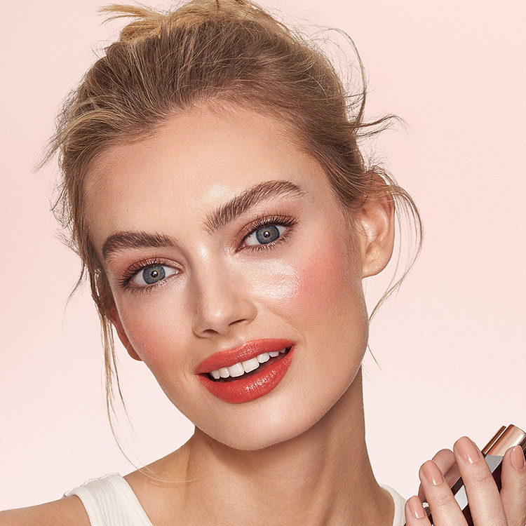 Beauty News, Charlotte Tilbury, Quick & Easy Makeup, Makeup Kit, Makeup Set, เมคอัพเซ็ต, คอลเลคชั่นใหม่, ออกใหม่, มาใหม่, เมคอัพสติ๊ก, เครื่องสำอางแบบแท่ง, พกพา, ง่าย, เร็ว, แต่งหน้าง่ายๆ