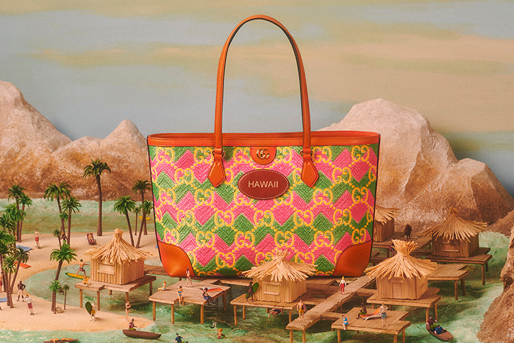 Fashion News, Gucci, Resort Collection, คอลเลคชั่นใหม่, ซัมเมอร์, ออกใหม่, มาใหม่, กุชชี่, บีช, ชายหาด, รีสอร์ท, 2022, เสื้อผ้า, กระเป๋า, รองเท้า, แว่นกันแดด, แอคเซสเซอรี่