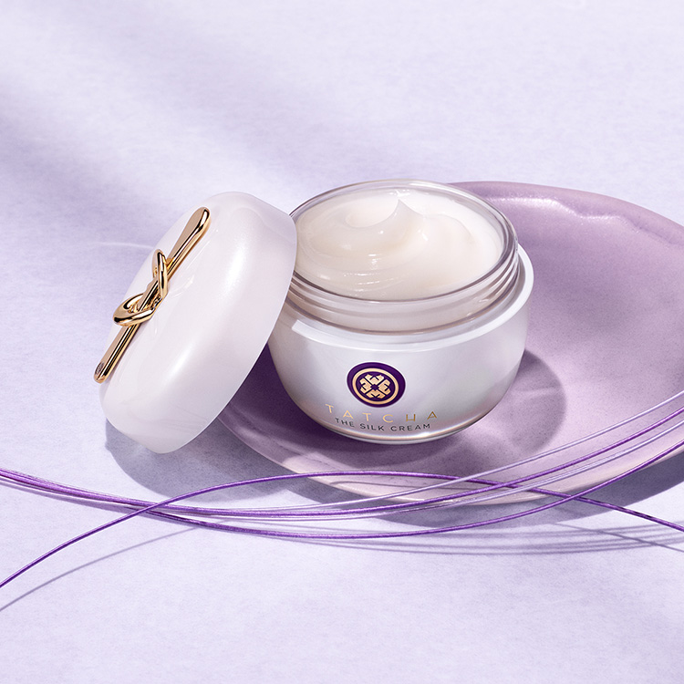 Beauty News, Tatcha, The Classic Ritual, ขั้นตอนดูแลผิว, 4 ขั้นตอน, ผิวสวย, สุขภาพดี, The Camellia Cleansing Oil, The Rice Polish, The Essence, The Silk Cream, Hadasei-3, Silk Extract, Japanese rice bran, Japanese camellia oil, Tsubaki, Sephora