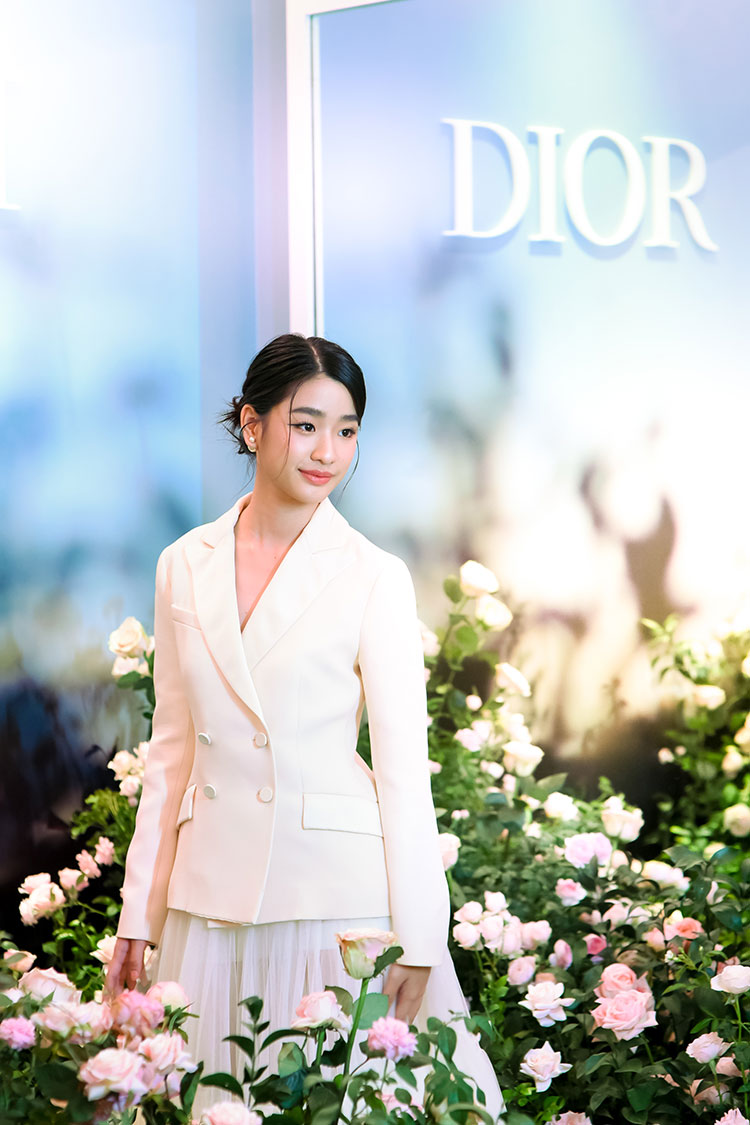 Beauty News, Dior, Dior Prestige La Crème, Dior Rose Gallery, Park Hyatt กรุงเทพ, Rose de Granville, ครีมสูตรใหม่, คุณค่าจากกุหลาบ, ราคา, เท่าไร