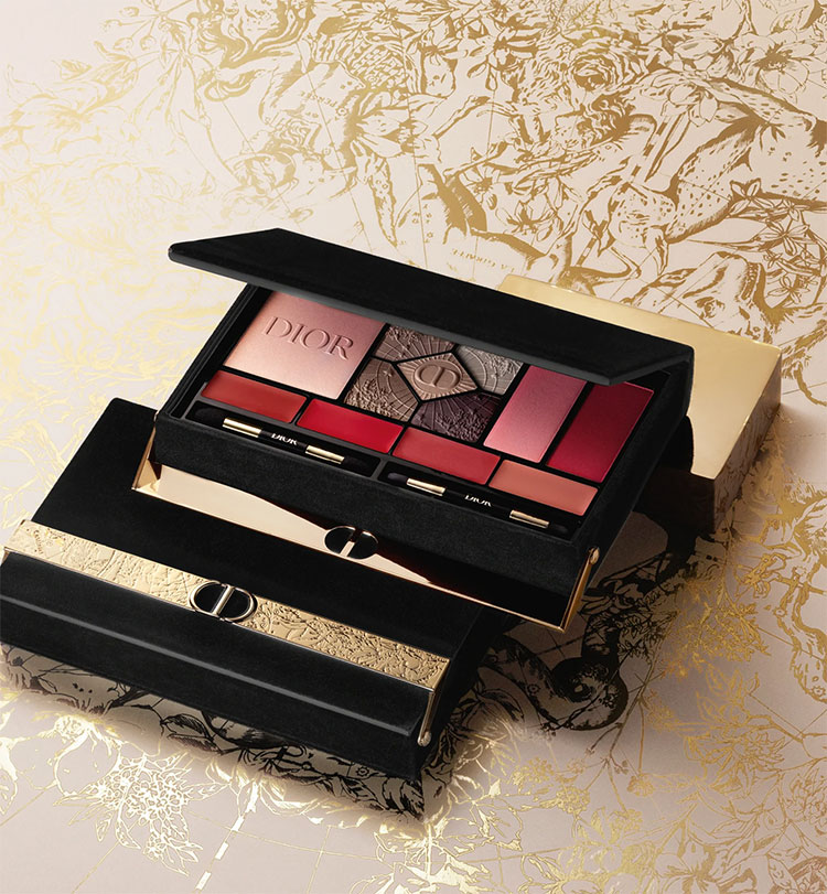 Beauty News, Dior, Dior Makeup, Holiday 2022 collection, คอลเลคชั่นใหม่, ออกใหม่, ฮอลิเดย์ 2022, ลายกลุ่มดาว, Limited Edition, อายแชโดว์พาเลท, ลิปสติก, บลัชออน, คลัทช์ลิปสติก, ราคา, เท่าไร