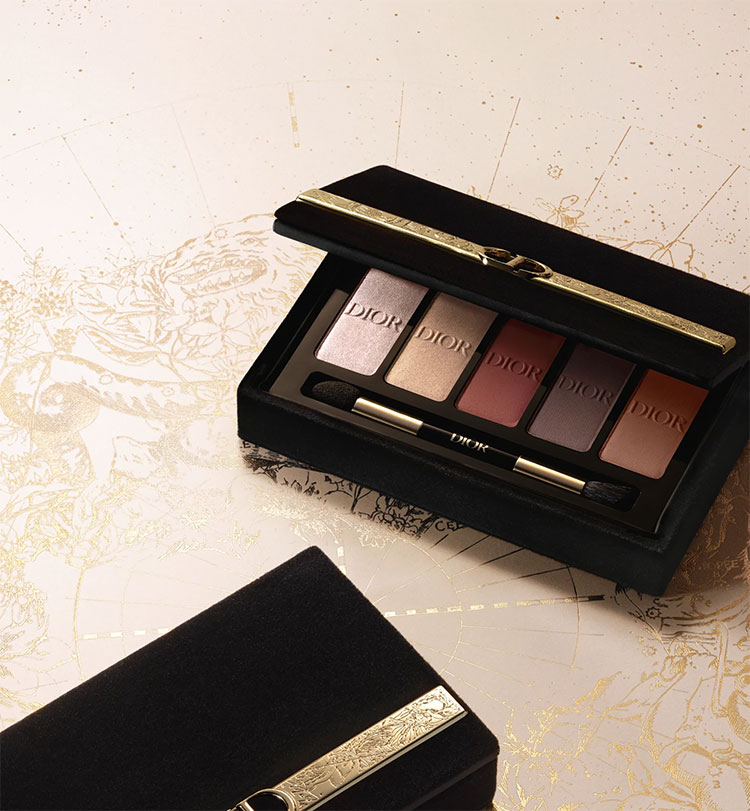 Beauty News, Dior, Dior Makeup, Holiday 2022 collection, คอลเลคชั่นใหม่, ออกใหม่, ฮอลิเดย์ 2022, ลายกลุ่มดาว, Limited Edition, อายแชโดว์พาเลท, ลิปสติก, บลัชออน, คลัทช์ลิปสติก, ราคา, เท่าไร