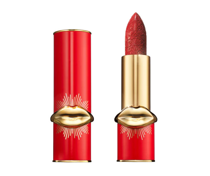 Beauty News, Pat McGrath, Pat McGrath LABS, The New Year Collection, คอลเลคชั่นใหม่, คอลเลคชั่นตรุษจีน, 2023, Lunar New Year 2023, อายแชโดว์พาเลท, Limited Edition Venus in Fleurs Luxe Quad: Voyeuristic Vixen, แป้ง, Limited Edition Skin Fetish: Sublime Perfection Blurring Under-Eye Powder, ลิปสติก, Limited Edition MatteTrance Lipstick, ราคา, เท่าไร