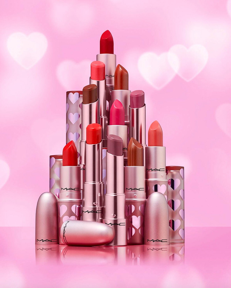 Beauty News, M·A·C Cosmetics, MAC Cosmetics, Valentine’s Day 2023, แมค, เครื่องสำอาง, เมคอัพ, คอลเลคชั่นใหม่, ออกใหม่, มาใหม่, ลิปสติก, ลิปบาล์ม, ลิปบำรุง, ลิปไพรเมอร์, ราคา, เท่าไร