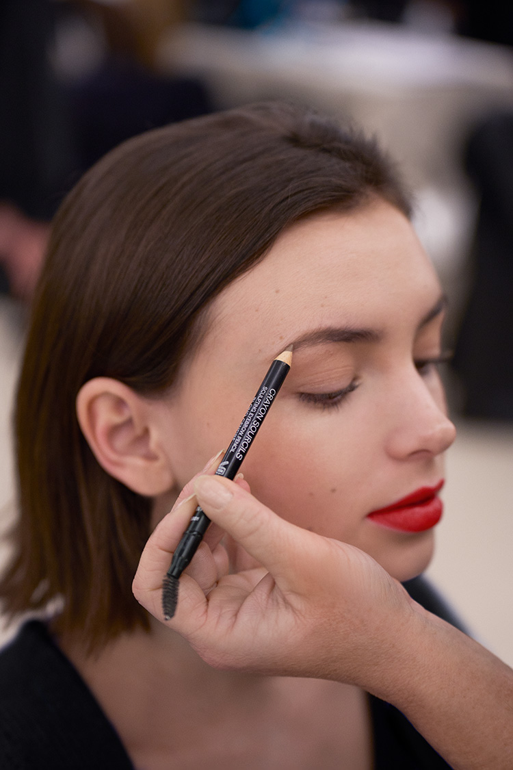 Beauty News, Makeup, Chanel, Haute Couture Spring-Summer 2023, Backstage, เทรนด์เมคอัพ, เครื่องสำอาง, ชาเนล, แต่งหน้า, ใหม่, เมคอัพลุค, เป็นธรรมชาติ, สดใส