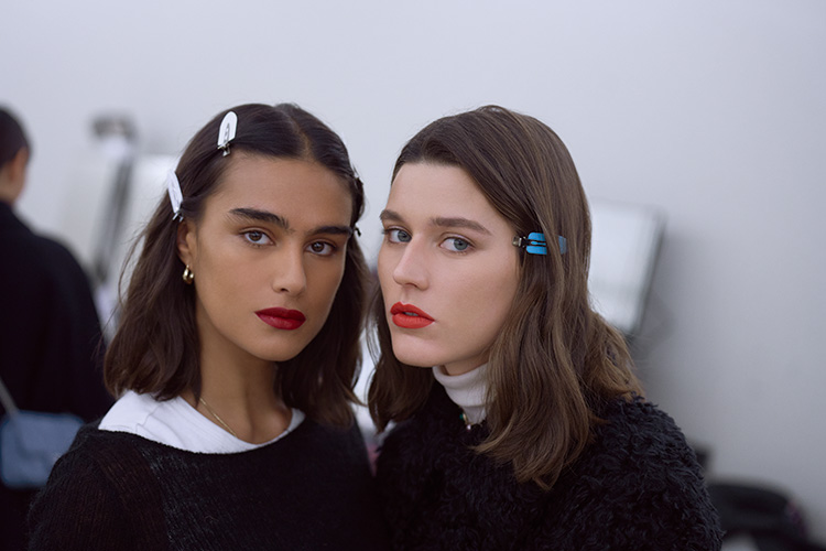 Beauty News, Makeup, Chanel, Haute Couture Spring-Summer 2023, Backstage, เทรนด์เมคอัพ, เครื่องสำอาง, ชาเนล, แต่งหน้า, ใหม่, เมคอัพลุค, เป็นธรรมชาติ, สดใส
