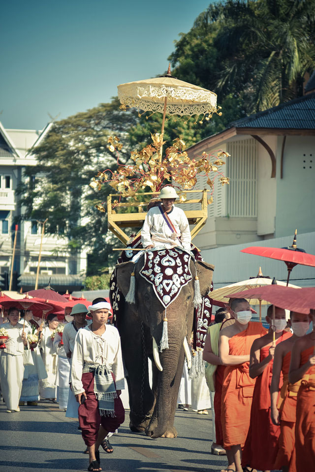 Lifestyle, เจ้าดวงเดือน ณ เชียงใหม่, เจ้ายาย, ไว้อาลัย, พิธีส่งสการตานคาบ, ประวัติ, แห่ปราสาท, ล้านนา, โบราณ, ดั้งเดิม, วัดพระสิงห์วรมหาวิหาร พระอารามหลวง, วัดสวนดอก พระอารามหลวง, จังหวัดเชียงใหม่