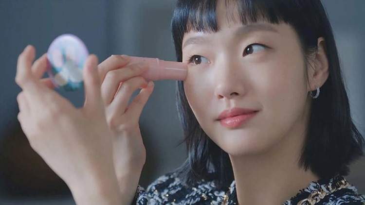 Beauty Items, สกินแคร์, แบบแท่ง, เกาหลี, เทรนด์, K-Beauty, Multi Balm, Serum Stick, Skincare, Kahi Wrinkle Bounce Multi Balm, Tatcha The Serum Stick, JUNGSAEMMOOL Essential Mool Stick Glow, The History Of Whoo Jinyulhyang Intensive Revitalizing Multi Stick, Milk Makeup Watermelon Brightening Serum, Peace Out Retinol Face Stick, The Face Shop Yehwadam Hwansaenggo Snow Glow Dark Spot, Decorte Whitelogist Stick Serum, Nature Republic Ginseng Royal Silk Wrinkle Ampoule Balm, Frank Body Glide 'N' Go Body Oil Stick
