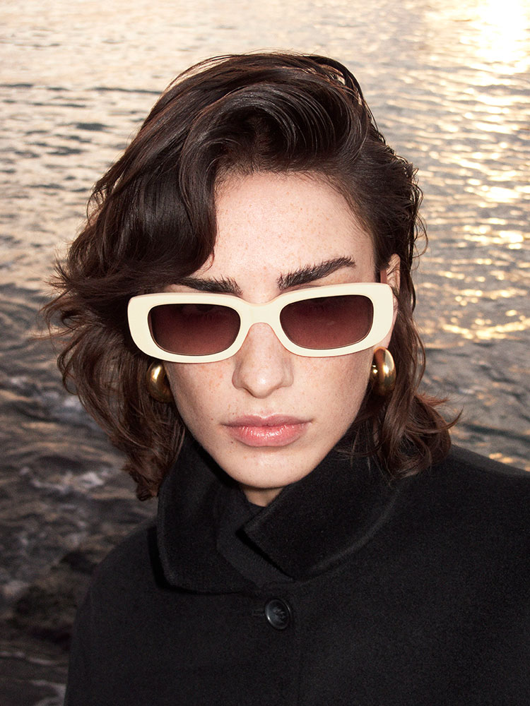 Fashion News, COS, ประเทศไทย, LINDA FARROW, Collaboration, คอลเลคชั่นใหม่, แว่นตา, แว่นกันแดด, คอลเลคชั่นแรก, ออกใหม่, มาใหม่
