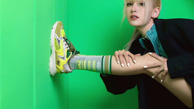 Fashion News, Lacoste, Jeon Somi, จอน โซมี, ลาคอสท์, สนีกเกอร์, L003 Neo, Pak Jinyoung, พัค จินยอง, นายแบบ, Spring Summer 2023, คอลเลคชั่นใหม่, รุ่นใหม่, ออกใหม่, มาใหม่, รองเท้าผ้าใบ, รองเท้าเทนนิส, รองเท้าแฟชั่น