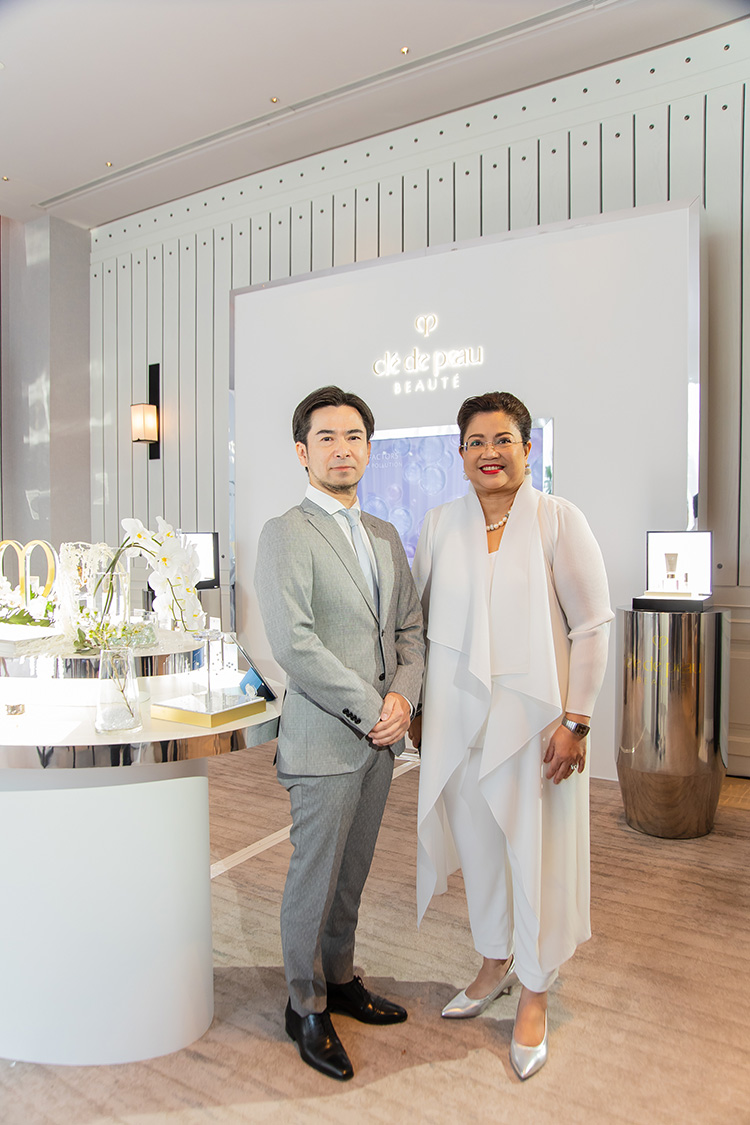 Beauty News, Clé de Peau Beauté, เคลย์ เดอ โป โบเต้, แบรนด์ญี่ปุ่น, ความงาม, Concentrated Brightening Serum, UV Protective Cream SPF50+/PA++++, Protective Lip Treatment SPF30+/PA+++, Mr.Kiyoshi Sato, เดียร์น่า ฟลีโป, Clé de Peau Beauté Thailand Brand Influencer, คุณปาริชาติ วีระเสถียร, กรรมการผู้จัดการ, บริษัท ชิเซโด้ (ไทยแลนด์) จำกัด