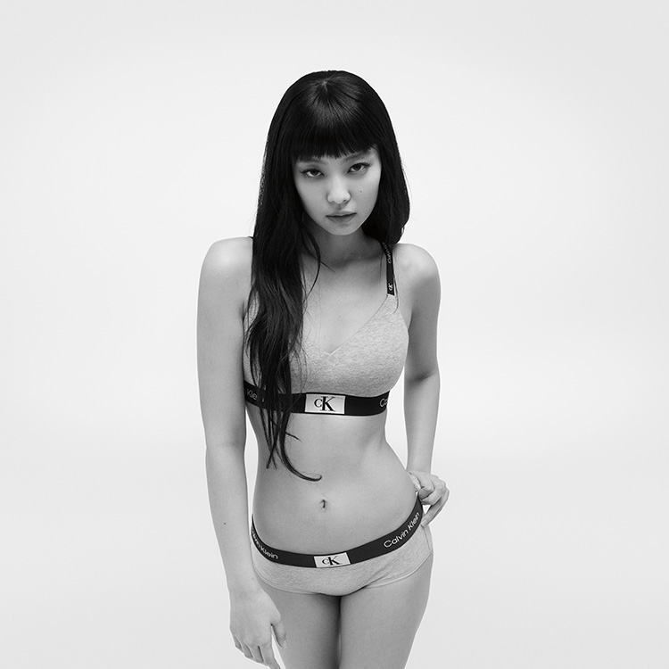 Fashion News, Calvin Klein, Spring 2023, ฤดูใบไม้ผลิ 2023, แคมเปญใหม่, Jennie Kim, Aaron Taylor-Johnson, FKA twigs, Kendall Jenner, Michael B.Jordan
