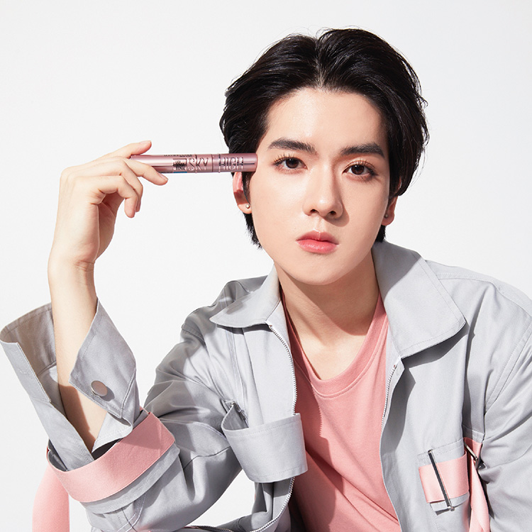 Beauty News, Maybelline New York, Sky High, Mascara, Aim High, Sky High M-F-D, พีพี กฤษฏ์, Eyes of Maybelline, ยอร์ช ยงศิลป์, MV, เพลง, เมย์เบลลีน นิวยอร์ก, แลช เซนเซชั่นแนล สกาย ไฮน์, มาสคาร่า, สูตรกันน้ำ