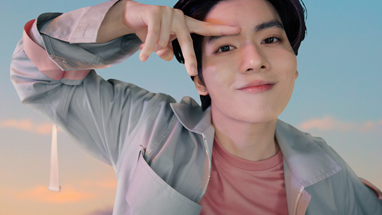 Beauty News, Maybelline New York, Sky High, Mascara, Aim High, Sky High M-F-D, พีพี กฤษฏ์, Eyes of Maybelline, ยอร์ช ยงศิลป์, MV, เพลง, เมย์เบลลีน นิวยอร์ก, แลช เซนเซชั่นแนล สกาย ไฮน์, มาสคาร่า, สูตรกันน้ำ