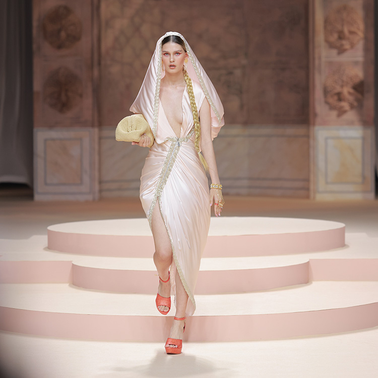 Fashion News, SIRIVANNAVARI, TAPESTRIES OF DREAMS, Spring/Summer 2023, สมเด็จพระเจ้าลูกเธอ เจ้าฟ้าสิริวัณณวรี นารีรัตนราชกัญญา, S'Homme, คอลเลคชั่นใหม่, ออกใหม่, เดรส, ชุด, กระโปรง, กางเกง, เครื่องประดับ, กระเป๋า, รองเท้า