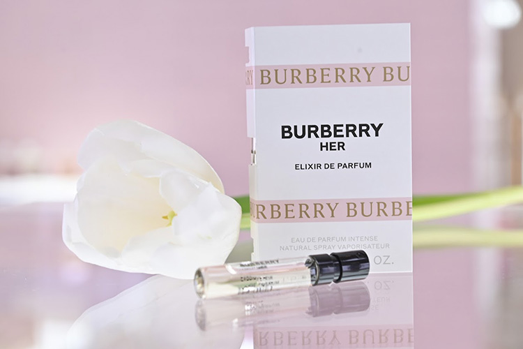 Beauty News, Burberry, Burberry Her, Her Elixir de Parfum, Central World, Fran Summers, ฟราน ซัมเมอร์ส, ใหม่, น้ำหอมใหม่, คอลเลคชั่นใหม่, ออกใหม่, น้ำหอมผู้หญิง