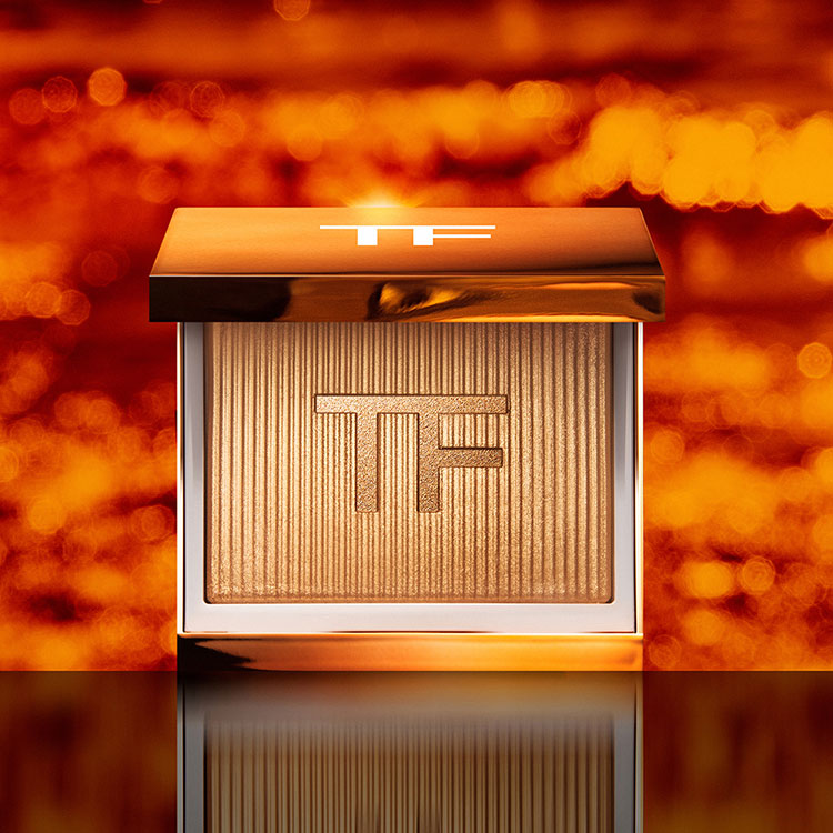 Beauty News, Tom Ford Beauty, Tom Ford Soleil Collection 2023, Summer 2023, Soleil de Feu, Soleil de Feu Eye Color Quads, Soleil de Feu Glow Highlighter, Soleil de Feu Spark Lip Balm, คอลเลคชั่นใหม่, ออกใหม่, มาใหม่, อายแชโดว์พาเลท, ไฮไลท์เตอร์, น้ำหอม, ลิปบาล์ม