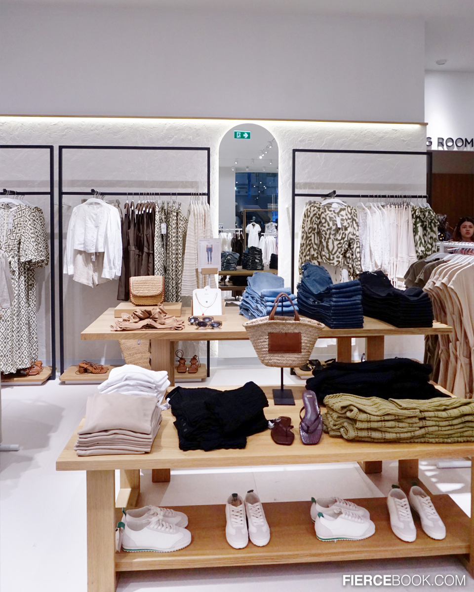 Fashion, MANGO,เซ็นทรัลเวิลด์, review, คอนเซ็ปต์สโตร์, คอลเลคชั่นใหม่, Spring/Summer 2023, เสื้อผ้า, กระเป๋า, รองเท้า, แอคเซสเซอรี่, แมงโก้, ร้าน, ช็อป, สโตร์, แฟชั่นไอเทม, มิกซ์แอนด์แมทช์, Mixed & Match