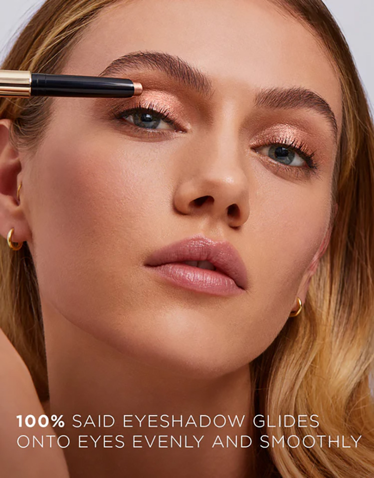 Beauty News, Hourglass, Voyeur Eyeshadow Stick, คอลเลคชั่นใหม่,​ ออกใหม่, Summer 2023, อายแชโดว์, เนื้อครีม, อายแชโดว์สติ๊ก, แต่งตา, สีตา, เมทัลลิค, เปลือกตา, มาใหม่