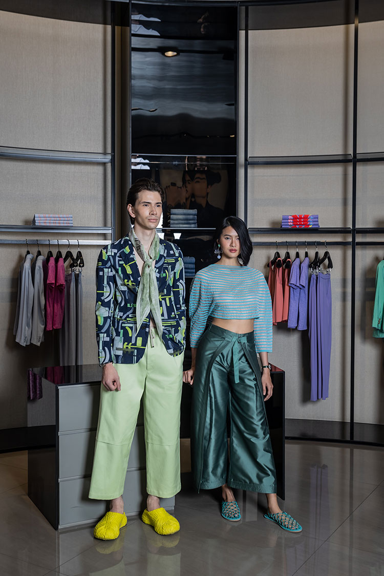 Fashion News, Emporio Armani, Spring/Summer 2023, คอลเคชั่นใหม่, ออกใหม่, เสื้อผ้า, ผู้ชาย, ผู้หญิง, กระเป๋า, รองเท้า, เครื่องประดับ, นาฬิกา, CMG, เซ็นทรัล รีเทล