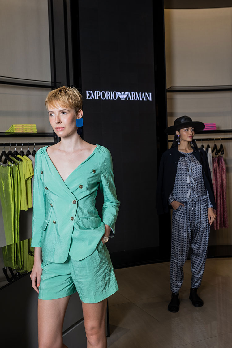 Fashion News, Emporio Armani, Spring/Summer 2023, คอลเคชั่นใหม่, ออกใหม่, เสื้อผ้า, ผู้ชาย, ผู้หญิง, กระเป๋า, รองเท้า, เครื่องประดับ, นาฬิกา, CMG, เซ็นทรัล รีเทล