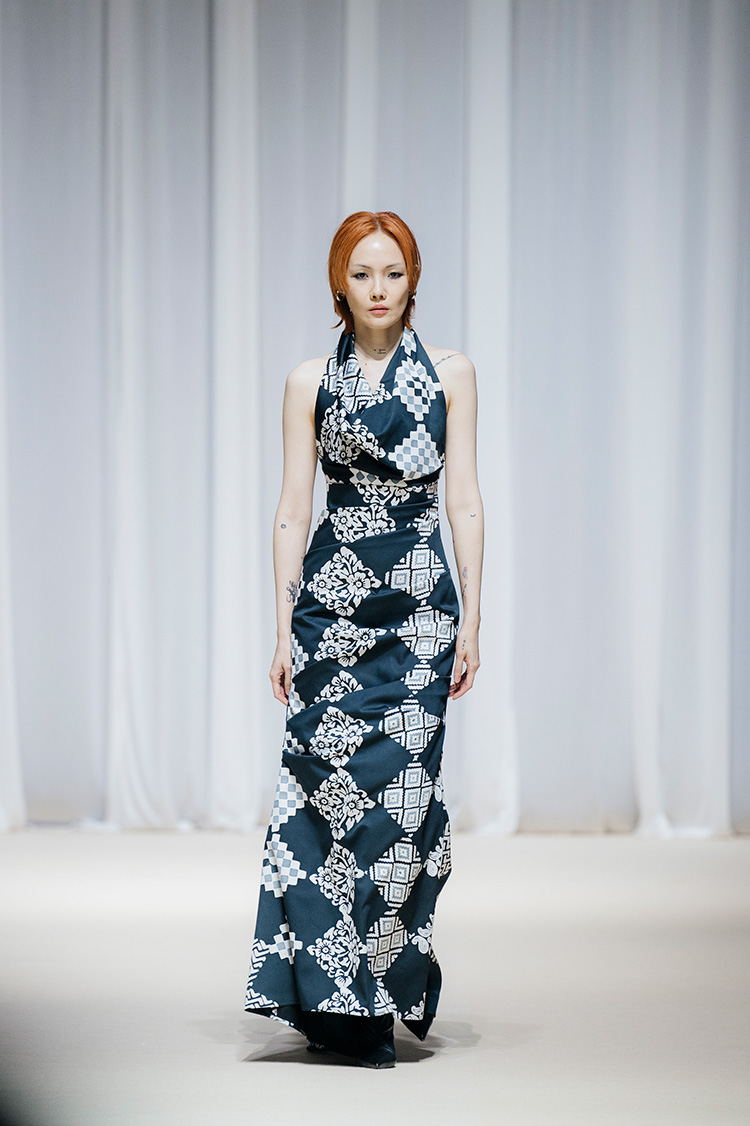 Fashion News, Silk Festival 2023, เจ้าฟ้าหญิงสิริวัณณวรีฯ, แฟชั่นโชว์,​ ผ้าไทย, อิมแพ็ค, เมืองทองธานี, หัตถกรรม, ไทยดีไซเนอร์, Sustainable Fashion, แฟชั่นแห่งความยั่งยืน