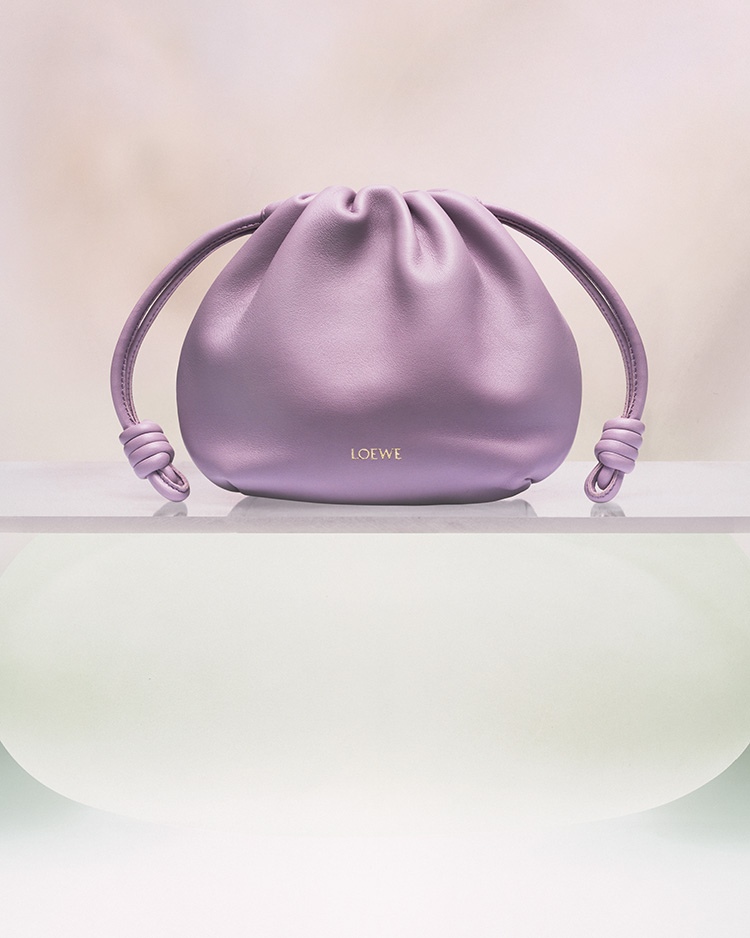 Fashion News, LOEWE, โลเอเว่, คอลเลคชั่นใหม่, JADE COLLECTION, กระเป๋า, จี้หยก, Limited Edition, พิเศษ, ตรุษจีน, งานฝีมือ, แกะสลัก, หยก, กระเป๋าหนัง, โชคดี