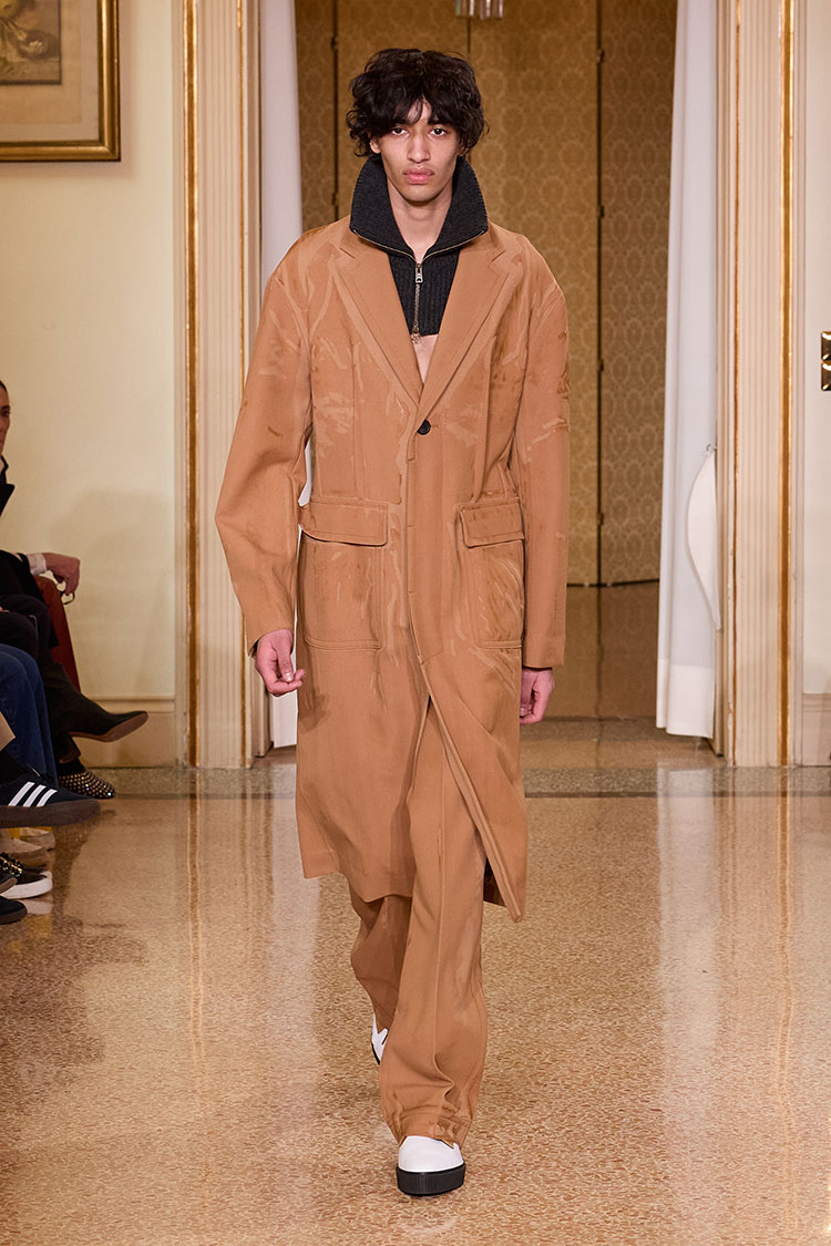 Fashion News, Onitsuka Tiger, Autumn/Winter 2024, Milan Fashion Week, มิลานแฟชั่นวีค, โอนิซึกะ ไทเกอร์, คอลเลคชั่นใหม่, ออกใหม่, Urban Winter, เสื้อผ้า, แฟชั่น, ผู้หญิง, ผู้ชาย, รองเท้า, กระเป๋า, สนีกเกอร์