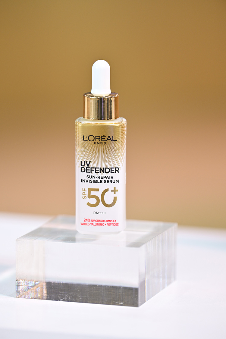 Beauty News, L’Oréal Paris, ลอรีอัล ปารีส, L’Oréal UV Defender Sun-Repair Invisible Serum, เซรั่มกันแดด, ใหม่, กันแดด, พร้อมบำรุง, ปกป้องผิว, ชมพู่ อารยา เอ ฮาร์เก็ต, ณิชา ณัฏฐณิชา ดังวัธนาวณิชย์, พีพี กฤษฏ์ อำนวยเดชกร, Presenter, เอิร์ท พิรพัฒน์, มิกซ์ สหภาพ, มิ้ลค์ พรรษา, เลิฟ ภัทรานิษฐ์, วิว เบญญาภา, อองรี, วิคเตอร์, PROXIE, ปาเอญ่า, QRRA​