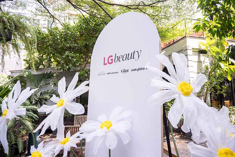 Beauty News, LG Beauty, CNP Laboratory, Beyond, Code, Glint, เครื่องสำอางเกาหลี, สกินแคร์เกาหลี, เมคอัพ, แบรนด์, เกาหลี, นำเข้า, มาใหม่, เอลจี, ประเทศไทย